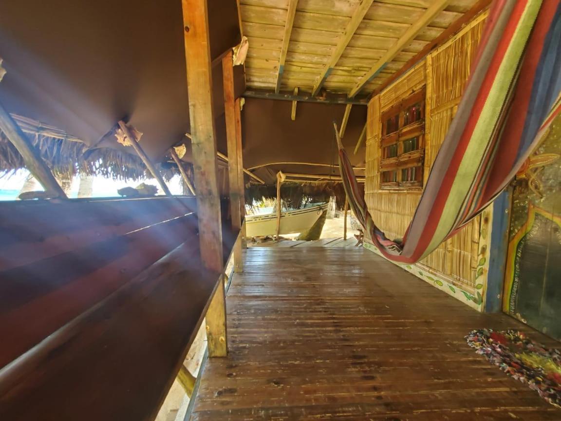 Derek's Place Eco-Lodge Islas del Maíz Exterior foto