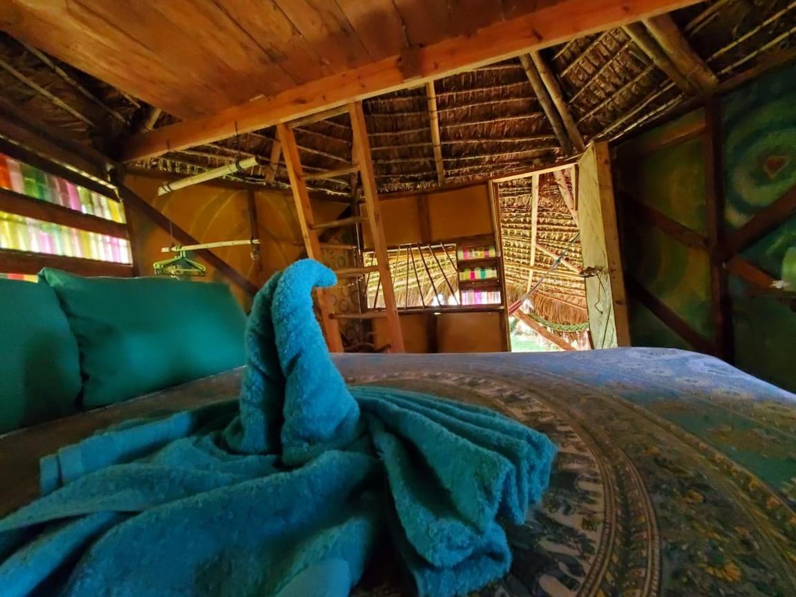 Derek's Place Eco-Lodge Islas del Maíz Exterior foto